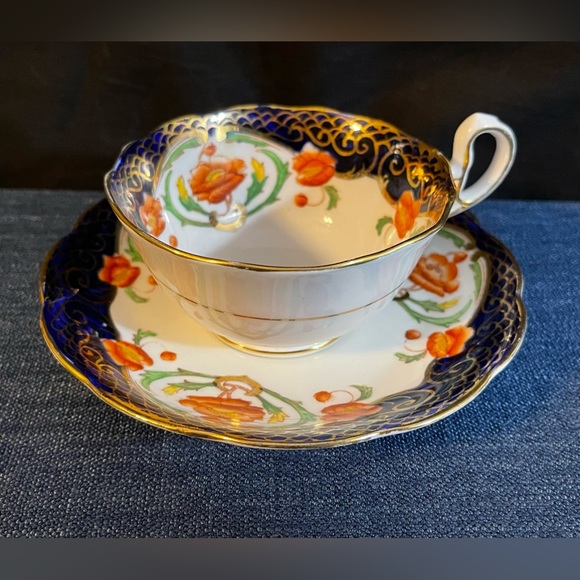 Shore & Coggins Superior English Bell China Cup & Saucer Imari #2425 - Picture 1 of 10